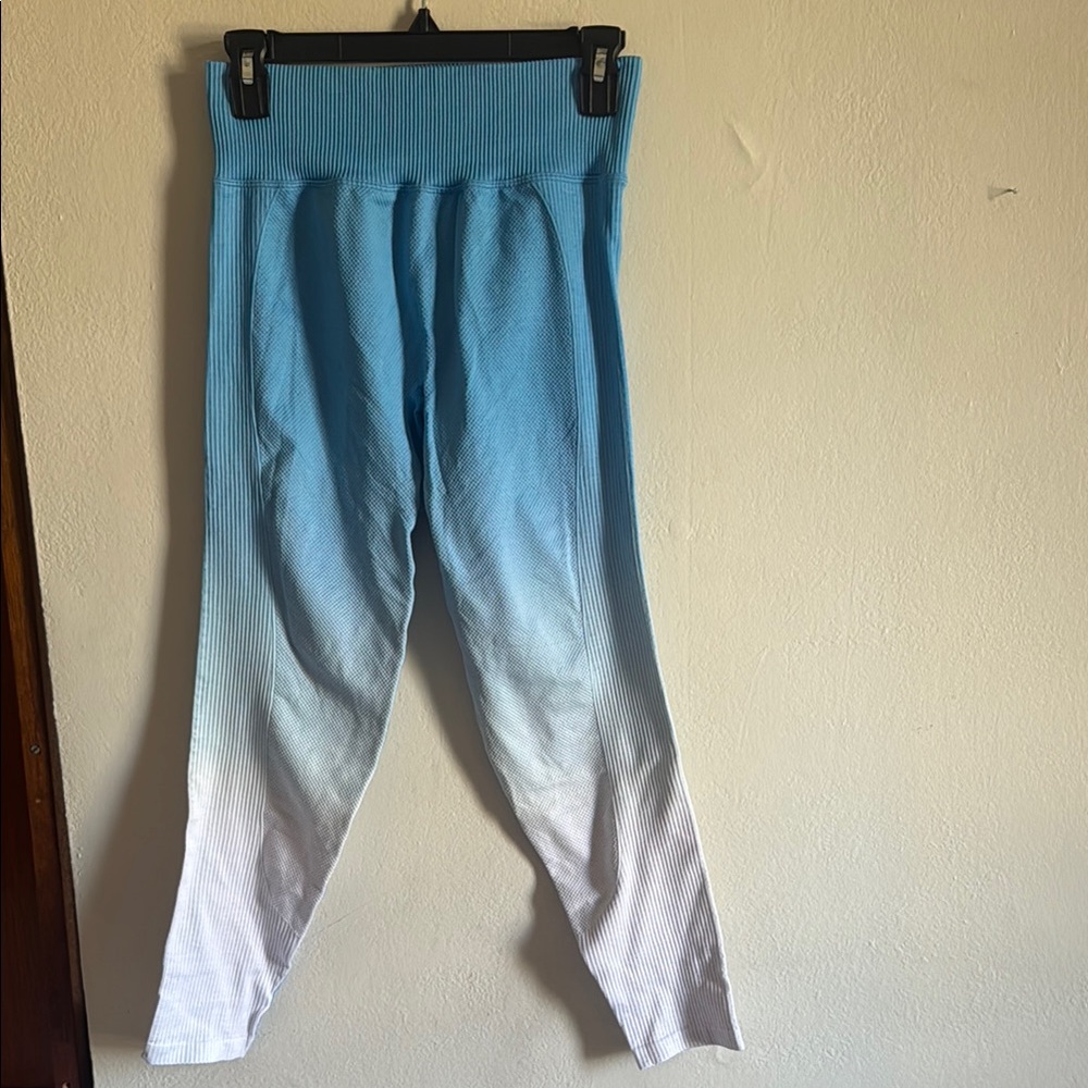 PINK Victoria's Secret Kids Blue to White Gradient Leggings